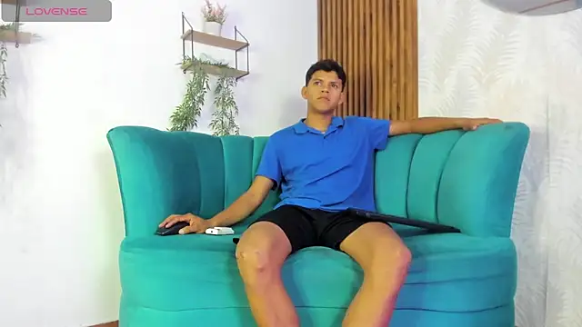 Jeffry wolvess online show from March 13, 2026, 11:44 pm