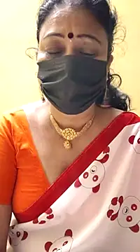 rekha naier online show from February 3, 2025, 2:25 am
