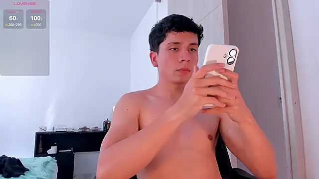 NathanGreyX online show from January 9, 2025, 6:04 pm