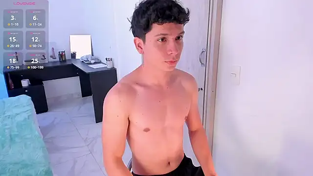 NathanGreyX online show from January 13, 2025, 12:56 pm