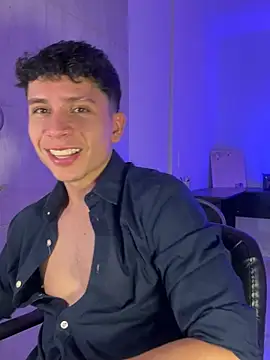 NathanGreyX online show from January 28, 2025, 4:18 am
