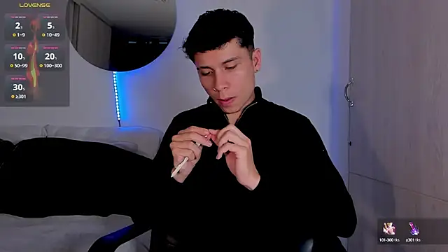 NathanGreyX online show from February 3, 2025, 11:09 am
