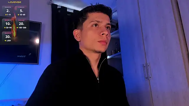 NathanGreyX online show from February 24, 2025, 12:16 pm