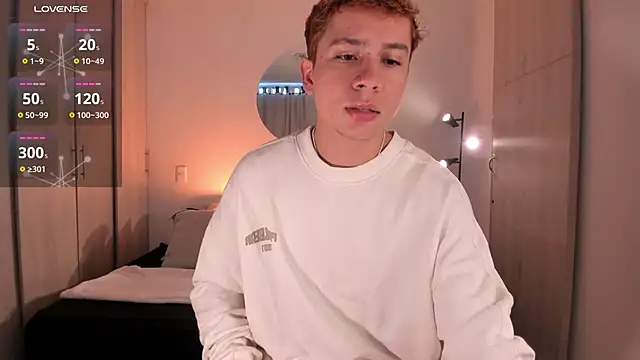 NathanGreyX online show from March 19, 2025, 12:23 pm