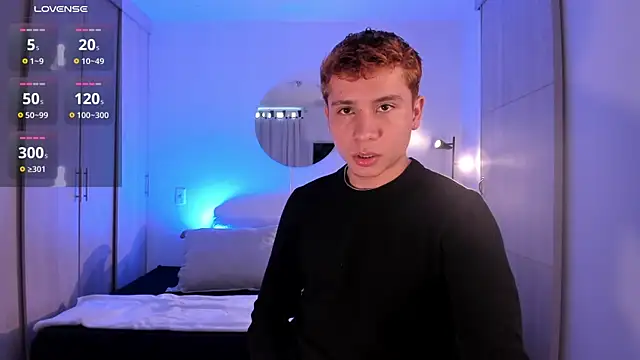 NathanGreyX online show from March 20, 2025, 12:43 pm