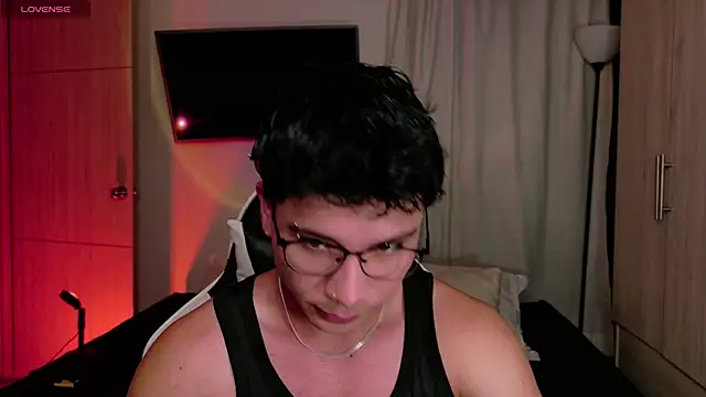 NathanGreyX online show from September 9, 2025, 11:10 am
