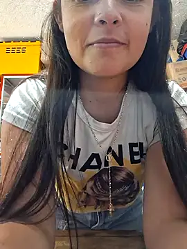 Snapshot of nidia2026 chatting on January 31, 2025, 10:10 pm nidia2026 online show from January 31, 2025, 10:10 pm