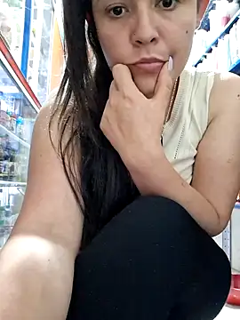 Snapshot of nidia2026 chatting on February 5, 2025, 10:12 pm nidia2026 online show from February 5, 2025, 10:12 pm