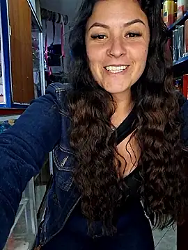 Snapshot of nidia2026 chatting on October 6, 2025, 8:39 pm nidia2026 online show from October 6, 2025, 8:39 pm