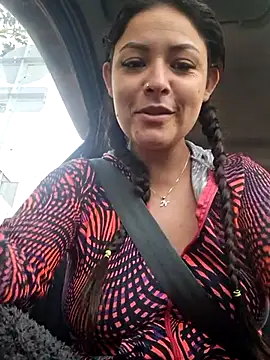 Snapshot of nidia2026 chatting on October 10, 2025, 10:47 am nidia2026 online show from October 10, 2025, 10:47 am