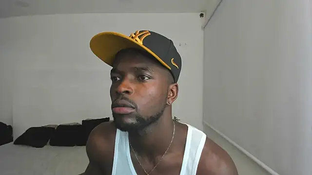 Snapshot of Dylan_Taylor chatting on February 26, 2025, 6:58 am Dylan Taylor online show from February 26, 2025, 6:58 am