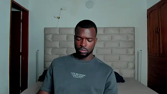 Dylan Taylor online show from December 5, 2025, 12:25 pm