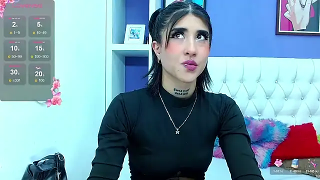 aliss-diaz online show from March 3, 2025, 6:44 pm