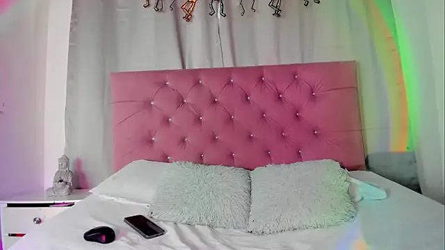  lexx1e online show from November 4, 2025, 12:04 pm