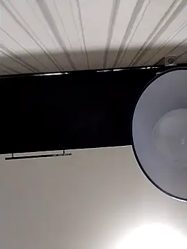 Lorrain Dorrie online show from December 1, 2025, 5:56 am