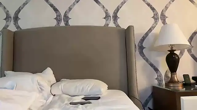 skarfosbabes69 online show from January 14, 2025, 9:09 pm