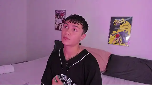 crushnier online show from December 9, 2024, 5:19 pm