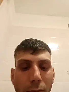 Snapshot of dariodario chatting on March 17, 2025, 10:06 pm dariodario online show from March 17, 2025, 10:06 pm