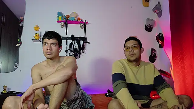 Nymphobuddies online show from January 12, 2026, 11:54 pm