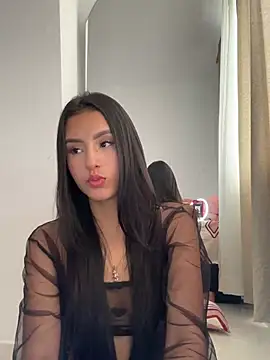 Snapshot of _AmberSmithh chatting on January 7, 2025, 4:27 pm AmberSmithh online show from January 7, 2025, 4:27 pm