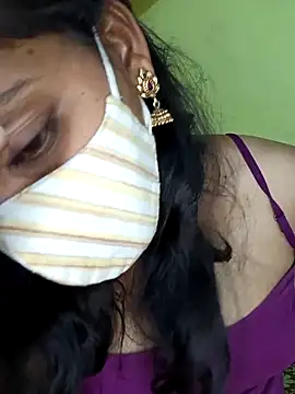 Tamil Shalini Lustyy online show from March 5, 2025, 2:03 am
