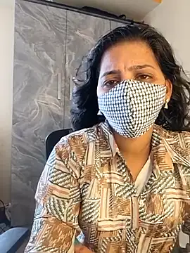 Tamil Shalini Lustyy online show from May 14, 2026, 5:14 am