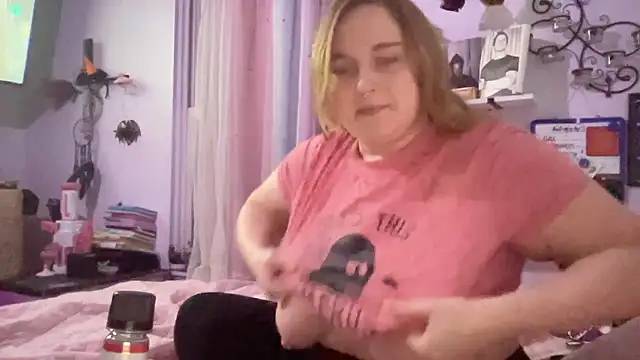 thickgingergoddess online show from December 9, 2024, 12:34 am