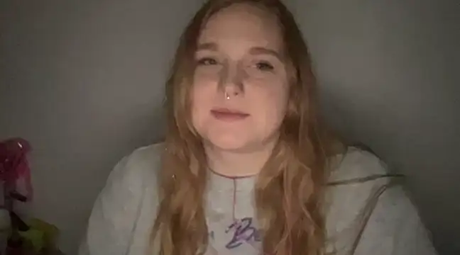 thickgingergoddess online show from December 23, 2024, 5:28 am