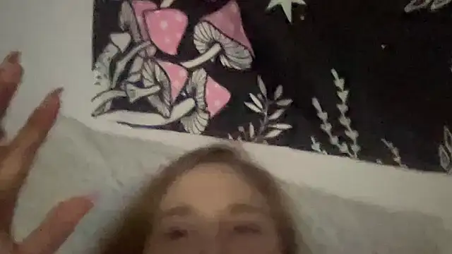 thickgingergoddess online show from January 18, 2025, 7:15 pm
