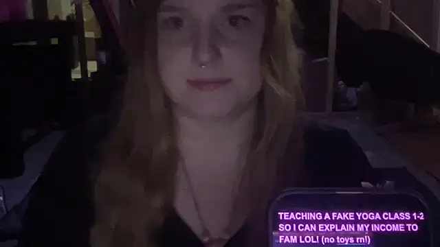 thickgingergoddess online show from February 5, 2025, 5:53 pm