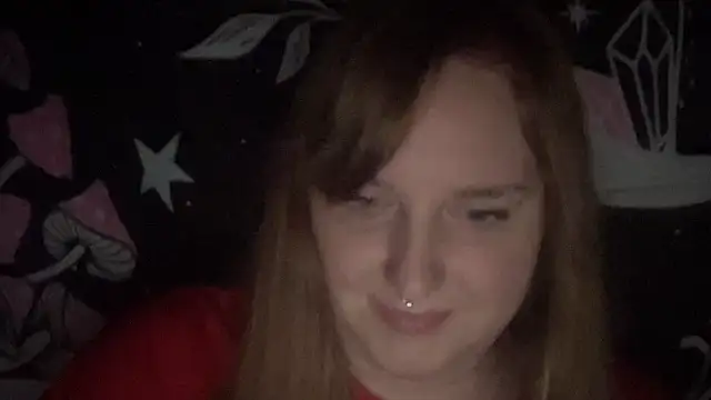 Snapshot of thickgingergoddess chatting on February 13, 2025, 10:33 pm thickgingergoddess online show from February 13, 2025, 10:33 pm