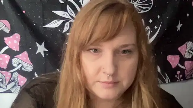 thickgingergoddess online show from February 22, 2025, 5:35 pm