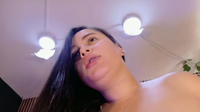 Snapshot of Victoria_Ponce1 chatting on September 26, 2025, 7:40 pm Victoria Ponce1 online show from September 26, 2025, 7:40 pm