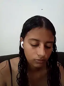 Babydol18  online show from December 29, 2024, 12:12 pm