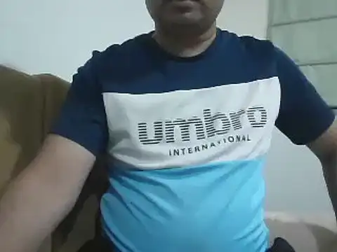 samee00721 online show from December 8, 2024, 4:18 pm