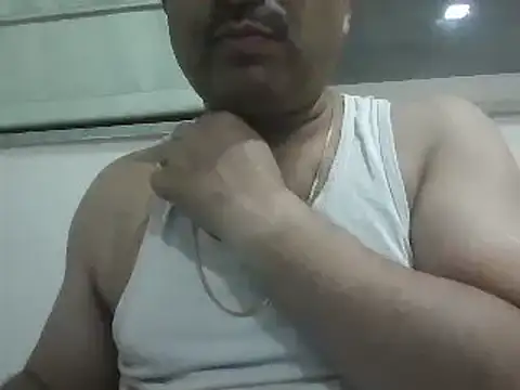samee00721 online show from December 10, 2024, 3:55 pm