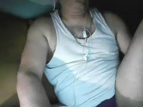 samee00721 online show from February 2, 2025, 5:37 pm