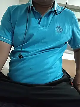 Snapshot of samee00721 chatting on April 2, 2026, 5:21 pm samee00721 online show from April 2, 2026, 5:21 pm