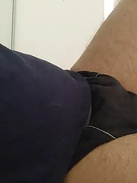 Snapshot of samee00721 chatting on April 3, 2026, 8:01 am samee00721 online show from April 3, 2026, 8:01 am