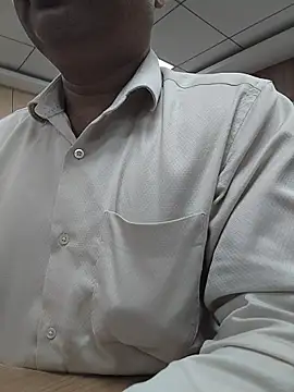 samee00721 online show from May 19, 2026, 10:54 am