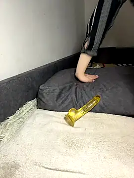 Snapshot of Mikki5P chatting on November 11, 2025, 10:15 am Mikki5P online show from November 11, 2025, 10:15 am