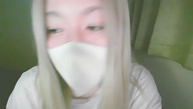 Remi official online show from April 29, 2026, 11:47 am