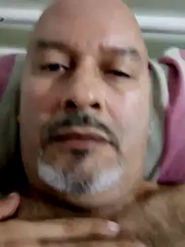 Snapshot of Juan_45 chatting on July 5, 2026, 2:29 am Juan 45 online show from July 5, 2026, 2:29 am