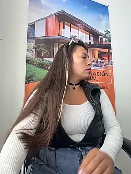 Snapshot of LIZ-06_ chatting on March 19, 2026, 4:44 pm LIZ-06 online show from March 19, 2026, 4:44 pm