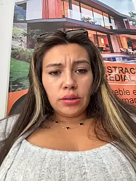 Snapshot of LIZ-06_ chatting on March 23, 2026, 3:27 pm LIZ-06 online show from March 23, 2026, 3:27 pm