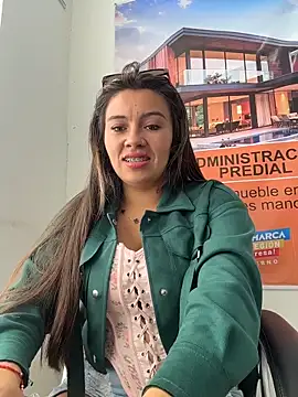 Snapshot of LIZ-06_ chatting on March 24, 2026, 3:28 pm LIZ-06 online show from March 24, 2026, 3:28 pm