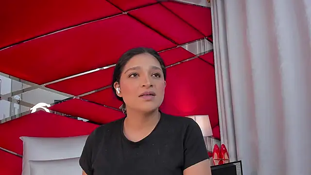 AdeleGray online show from February 7, 2025, 11:45 am