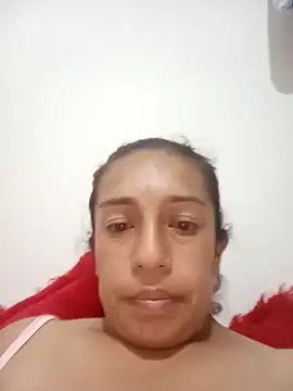 yaz guzman online show from December 28, 2024, 10:55 pm