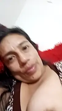 yaz guzman online show from January 14, 2025, 11:48 pm
