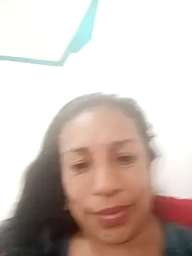 yaz guzman online show from February 13, 2025, 5:01 pm